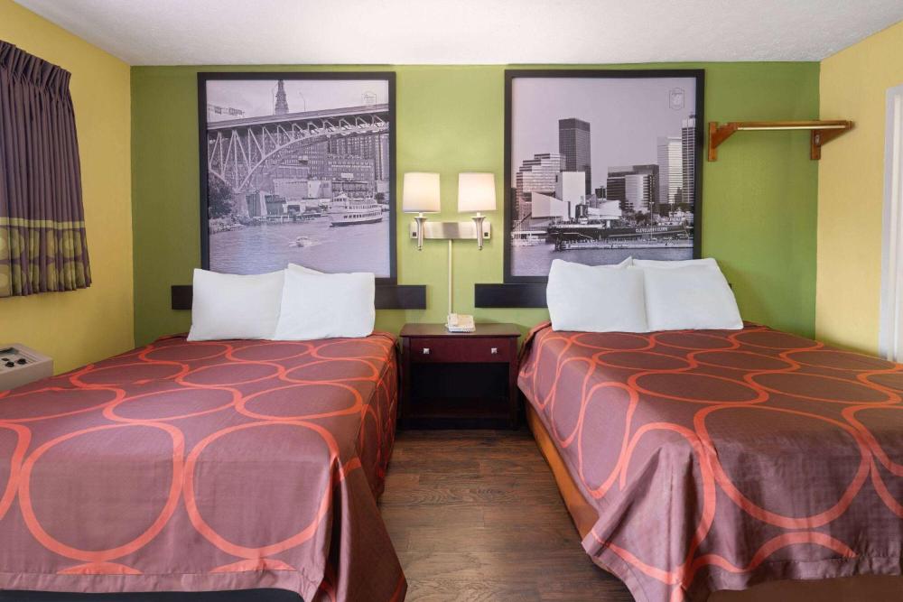Double Room with Two Double Beds - Non-Smoking interior